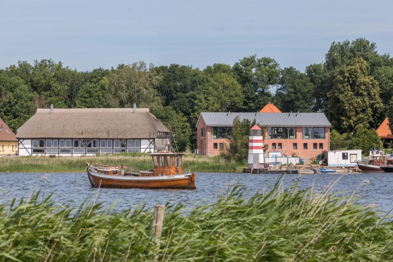 Alte Scheune Am Focker Strom Mursewiek エクステリア 写真